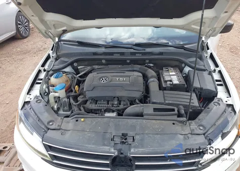 2017 Volkswagen Jetta 1.8T Sport z USA, uszkodzony, nr VIN 3VWD17AJXHM309835